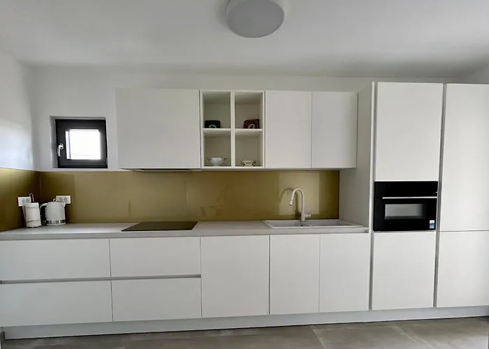 Golden Dream Βόντιτσε